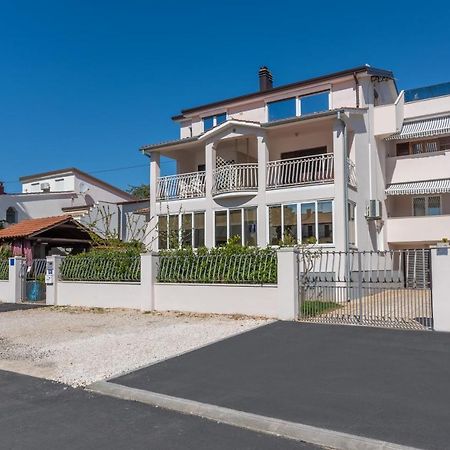 Apartments Vita Porec Exterior photo