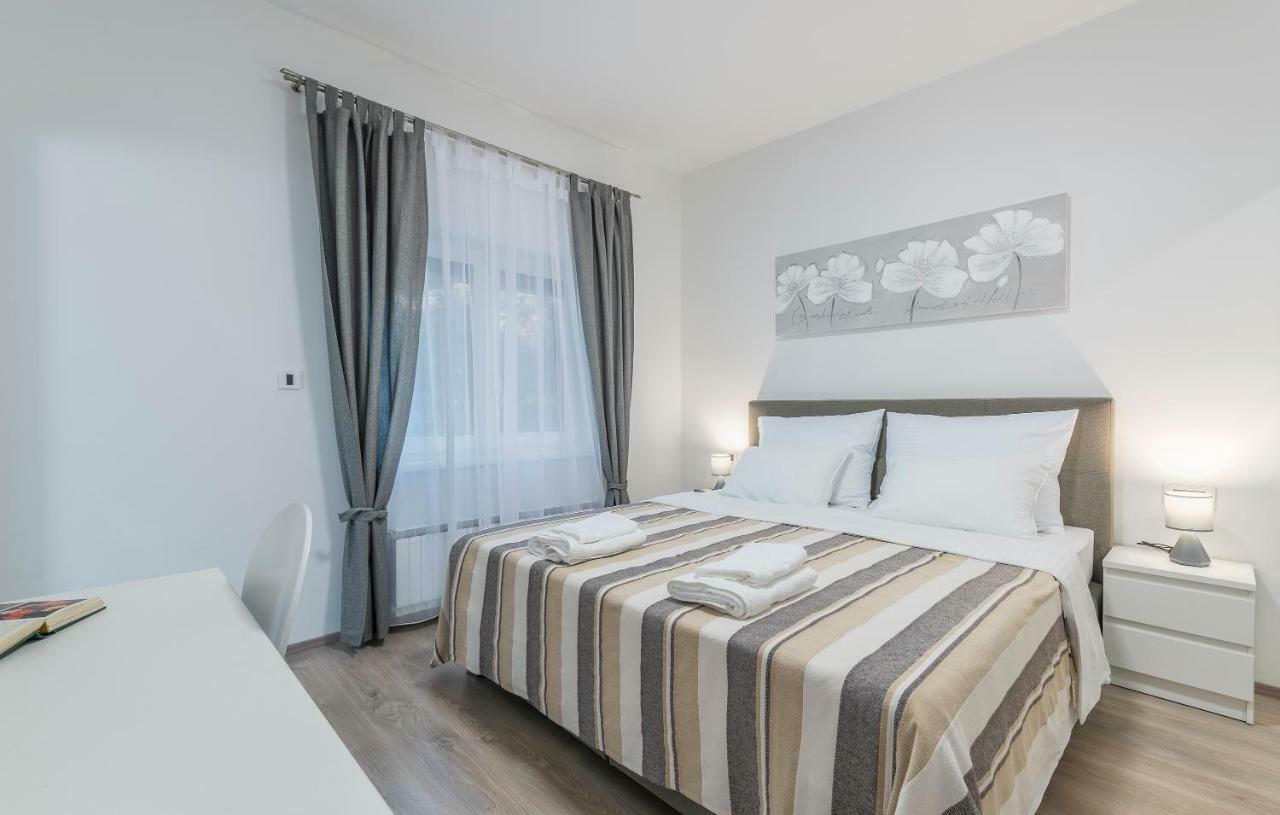 Apartments Vita Porec Exterior photo